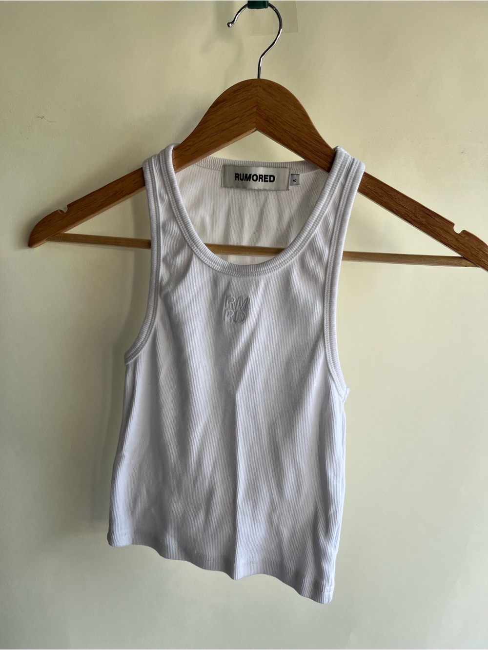 Rumored White Tank Top Sz Sm Women’s 95% Cotton 5% Spandex Cropped EUC
